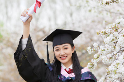 中國傳媒大學在職研究生 中國傳媒大學在職研究生