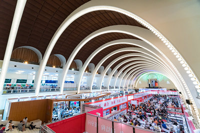 中國傳媒大學(xué)在職研究生 中國傳媒大學(xué)在職研究生