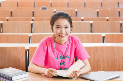 中國傳媒大學在職研究生 中國傳媒大學在職研究生