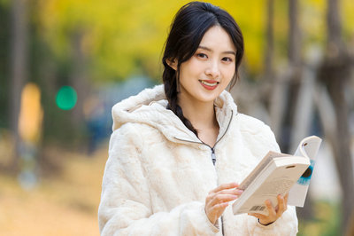 中國傳媒大學(xué)在職研究生 中國傳媒大學(xué)在職研究生