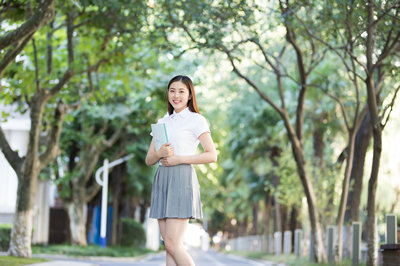 中國傳媒大學在職研究生 中國傳媒大學在職研究生