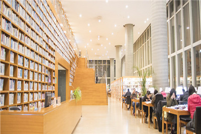 中國傳媒大學在職研究生 中國傳媒大學在職研究生