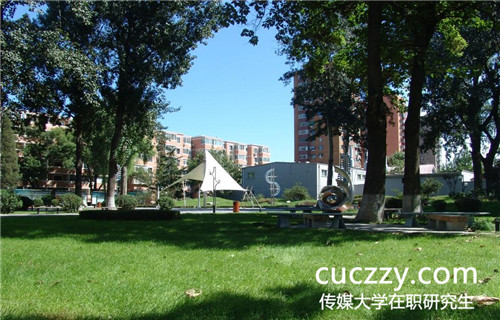 傳媒大學(xué)在職研究生同等學(xué)力申碩考試機(jī)會(huì)有幾次